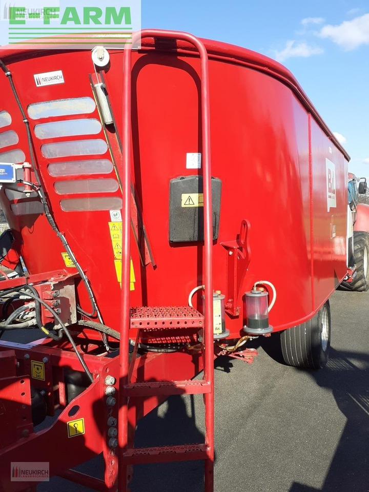 BVL - van Lengerich v-mix 18-2s (18 m³) - Fütterungstechnik: das Bild 3 BVL - van Lengerich v-mix 18-2s (18 m³) - Fütterungstechnik: das Bild 3