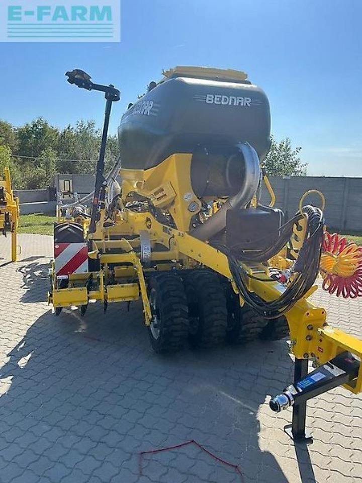 Bednar omega - Sämaschine: das Bild 4 Bednar omega - Sämaschine: das Bild 4