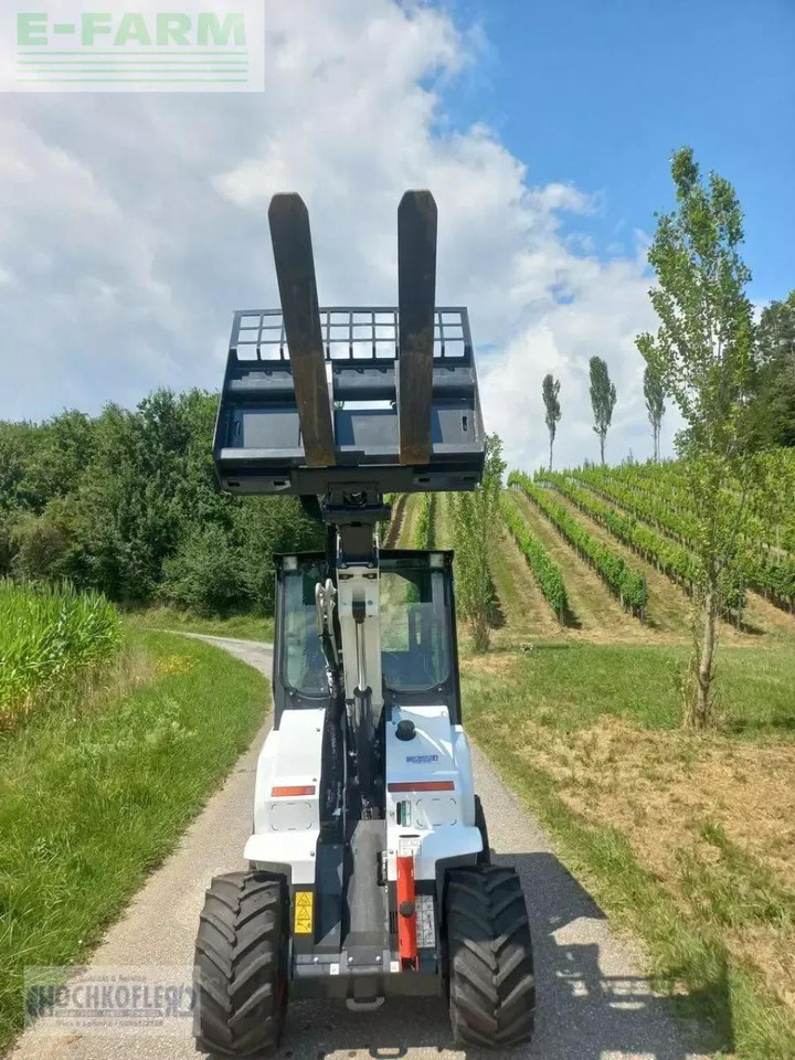 Bobcat l 28 e - Minibagger: das Bild 2 Bobcat l 28 e - Minibagger: das Bild 2