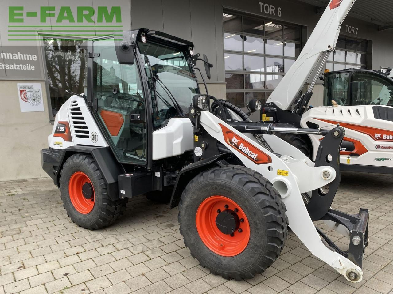 Bobcat l 85 - Minibagger: das Bild 1 Bobcat l 85 - Minibagger: das Bild 1