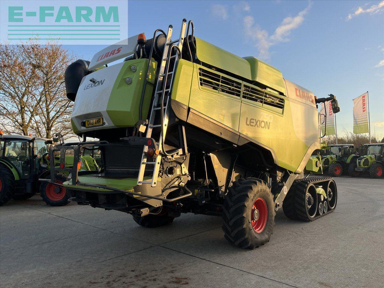 CLAAS LEXION 750TT - Mähdrescher: das Bild 5 CLAAS LEXION 750TT - Mähdrescher: das Bild 5