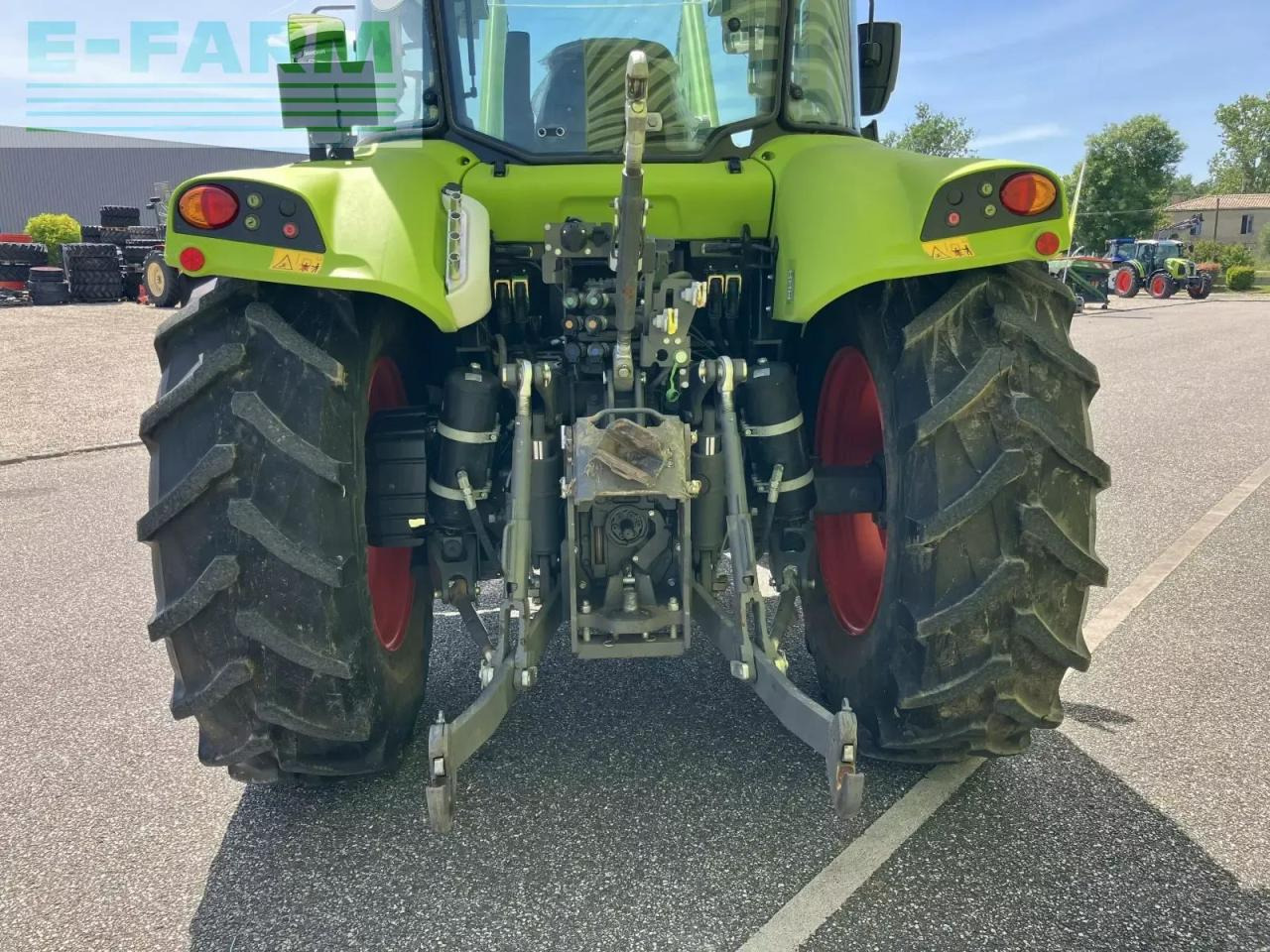 CLAAS arion 430 panoramic + fl 100 c - Traktor: das Bild 2 CLAAS arion 430 panoramic + fl 100 c - Traktor: das Bild 2