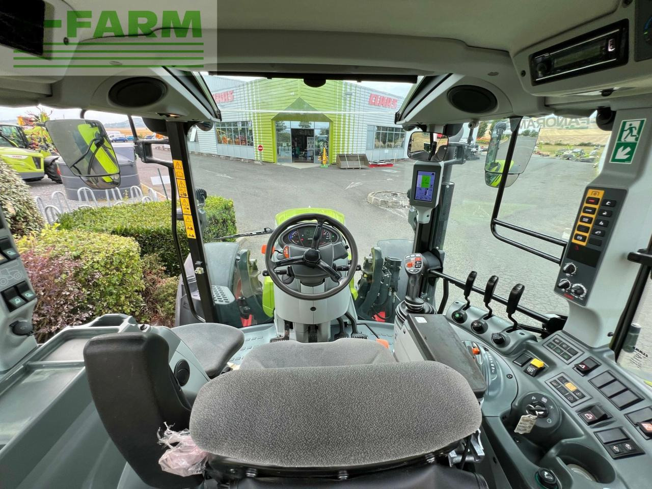 Traktor CLAAS arion 450 stage v: das Bild 12 Traktor CLAAS arion 450 stage v: das Bild 12