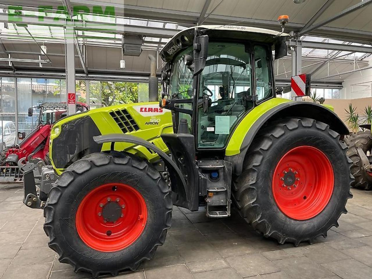 Traktor CLAAS arion 550 hexashift cis HEXASHIFT CIS: das Bild 6