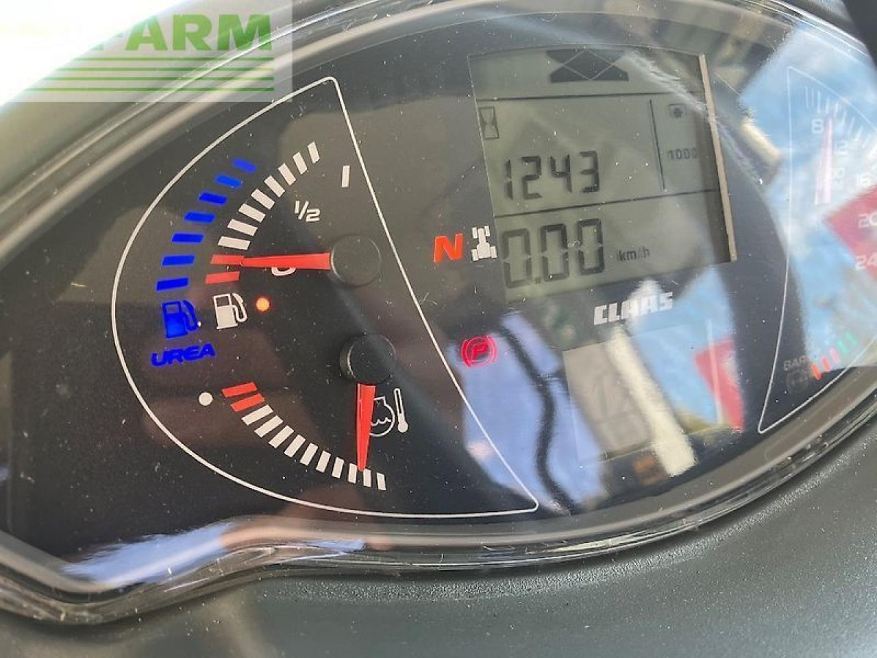 Traktor CLAAS arion 660 cmatic (ink. rtk und frontzapfwelle)i: das Bild 15 Traktor CLAAS arion 660 cmatic (ink. rtk und frontzapfwelle)i: das Bild 15