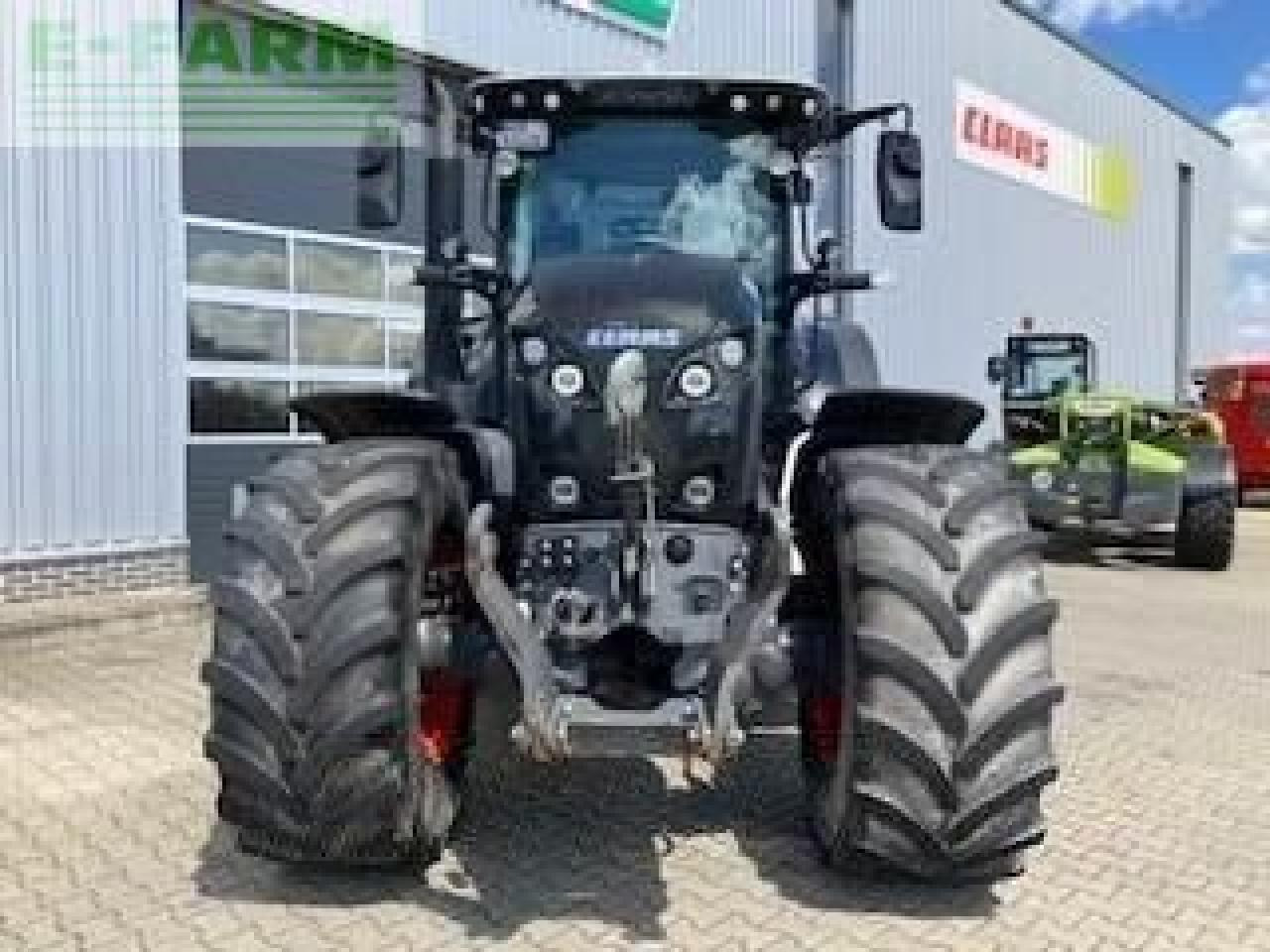 CLAAS axion 810 cmcebis - Traktor: das Bild 3 CLAAS axion 810 cmcebis - Traktor: das Bild 3