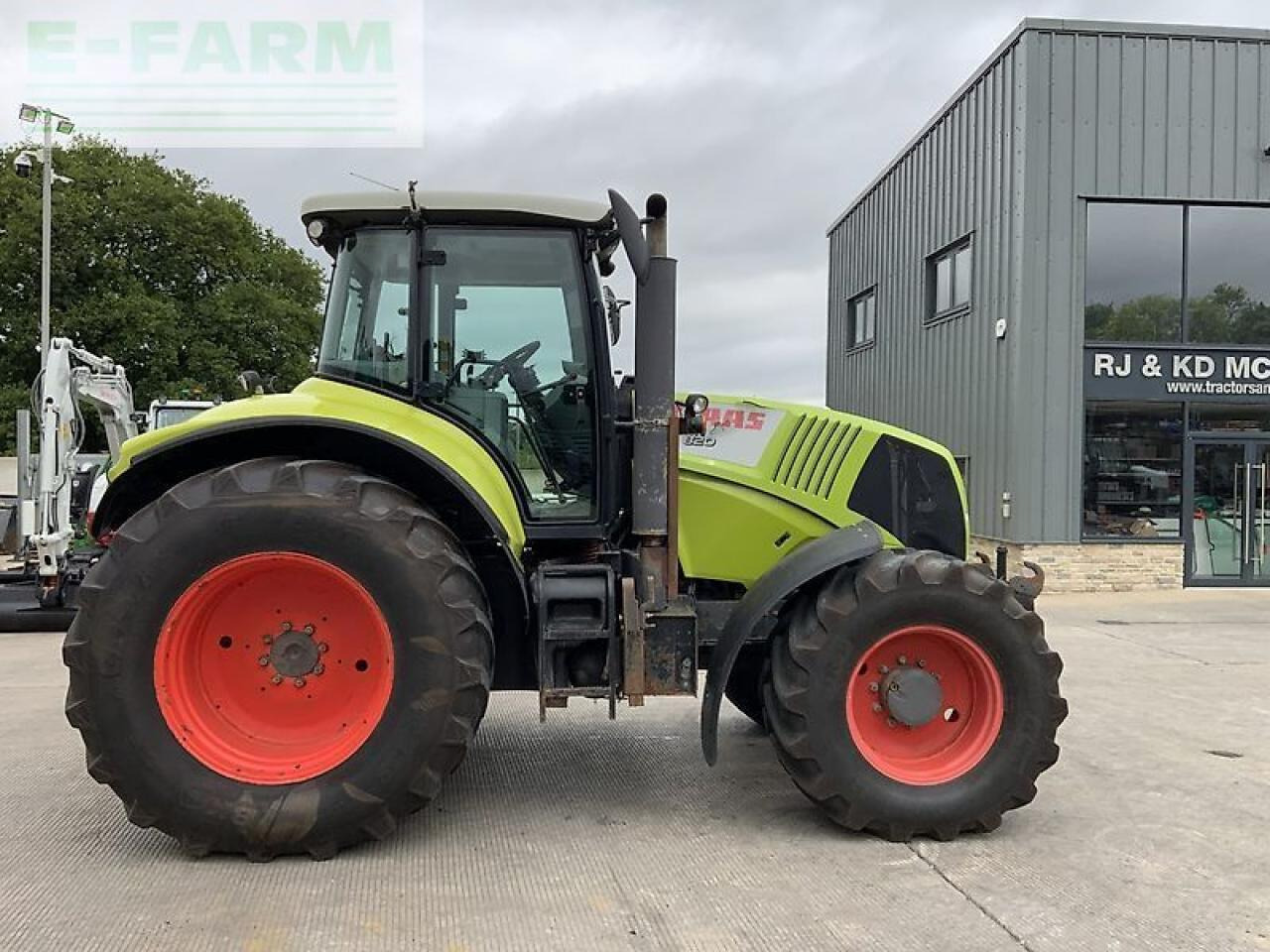 CLAAS axion 820 digger (st20874) - Traktor: das Bild 1 CLAAS axion 820 digger (st20874) - Traktor: das Bild 1