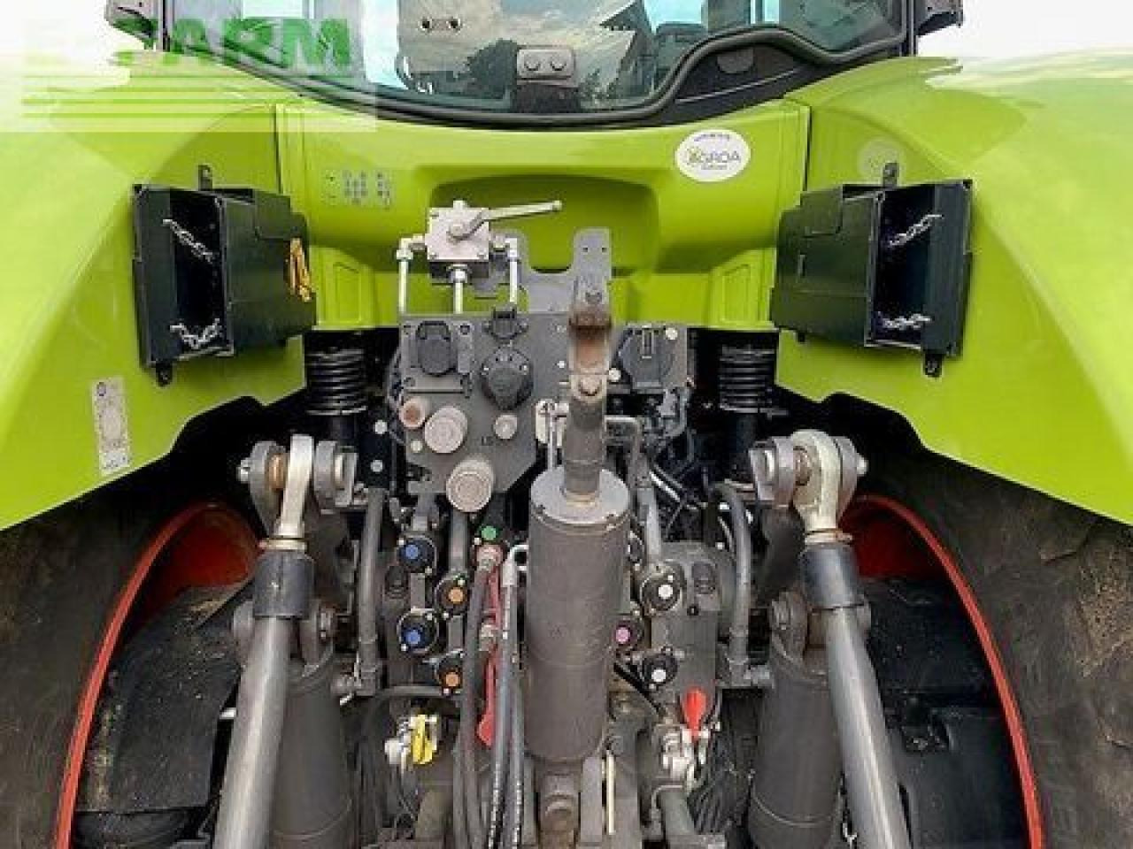 CLAAS axion 930 cmatic cebis CMATIC CEBIS - Traktor: das Bild 5 CLAAS axion 930 cmatic cebis CMATIC CEBIS - Traktor: das Bild 5