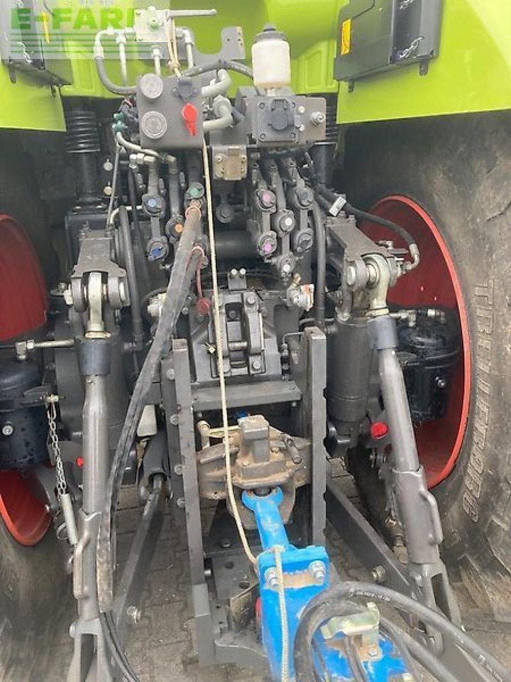 CLAAS axion 950 - Traktor: das Bild 3 CLAAS axion 950 - Traktor: das Bild 3