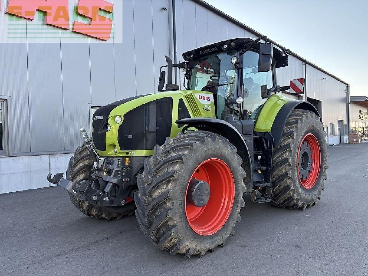 CLAAS axion 960 cebis (stage v) - Traktor: das Bild 1 CLAAS axion 960 cebis (stage v) - Traktor: das Bild 1