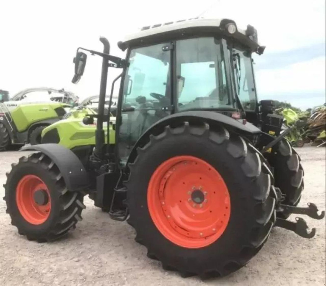 CLAAS axos 240 - Traktor: das Bild 5 CLAAS axos 240 - Traktor: das Bild 5