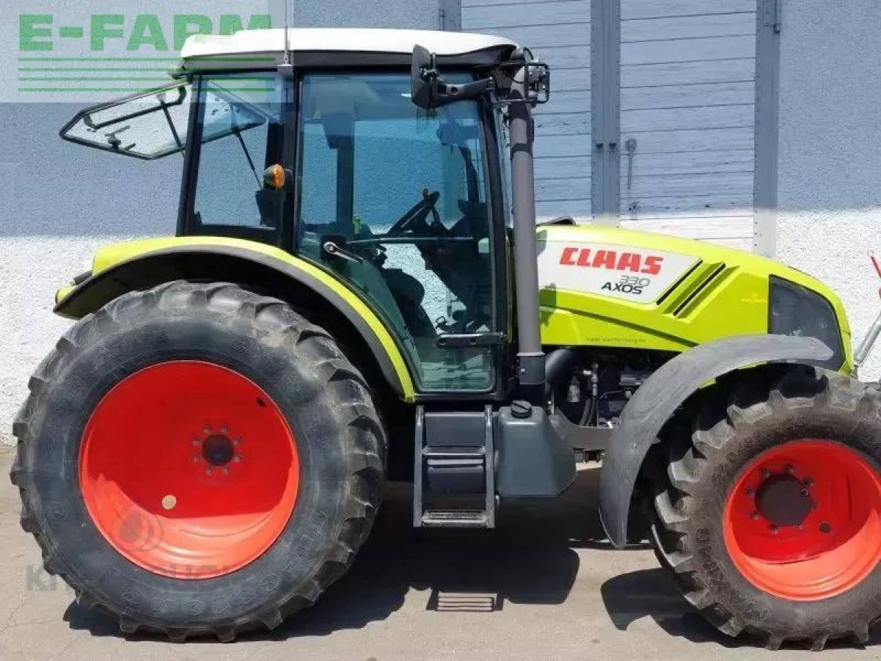 CLAAS axos 330 - Traktor: das Bild 2 CLAAS axos 330 - Traktor: das Bild 2