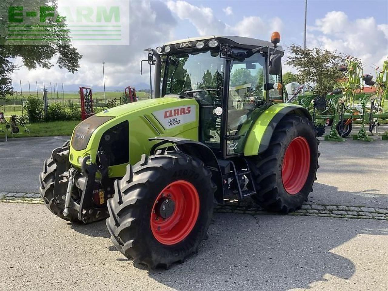CLAAS axos 340 cx CX - Traktor: das Bild 4 CLAAS axos 340 cx CX - Traktor: das Bild 4