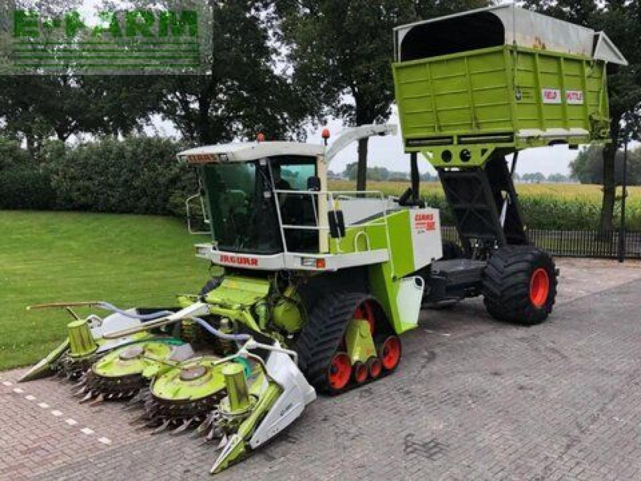 CLAAS jaguar 880 field shuttle, orbis 450 ts, raupe - Feldhäcksler: das Bild 1 CLAAS jaguar 880 field shuttle, orbis 450 ts, raupe - Feldhäcksler: das Bild 1