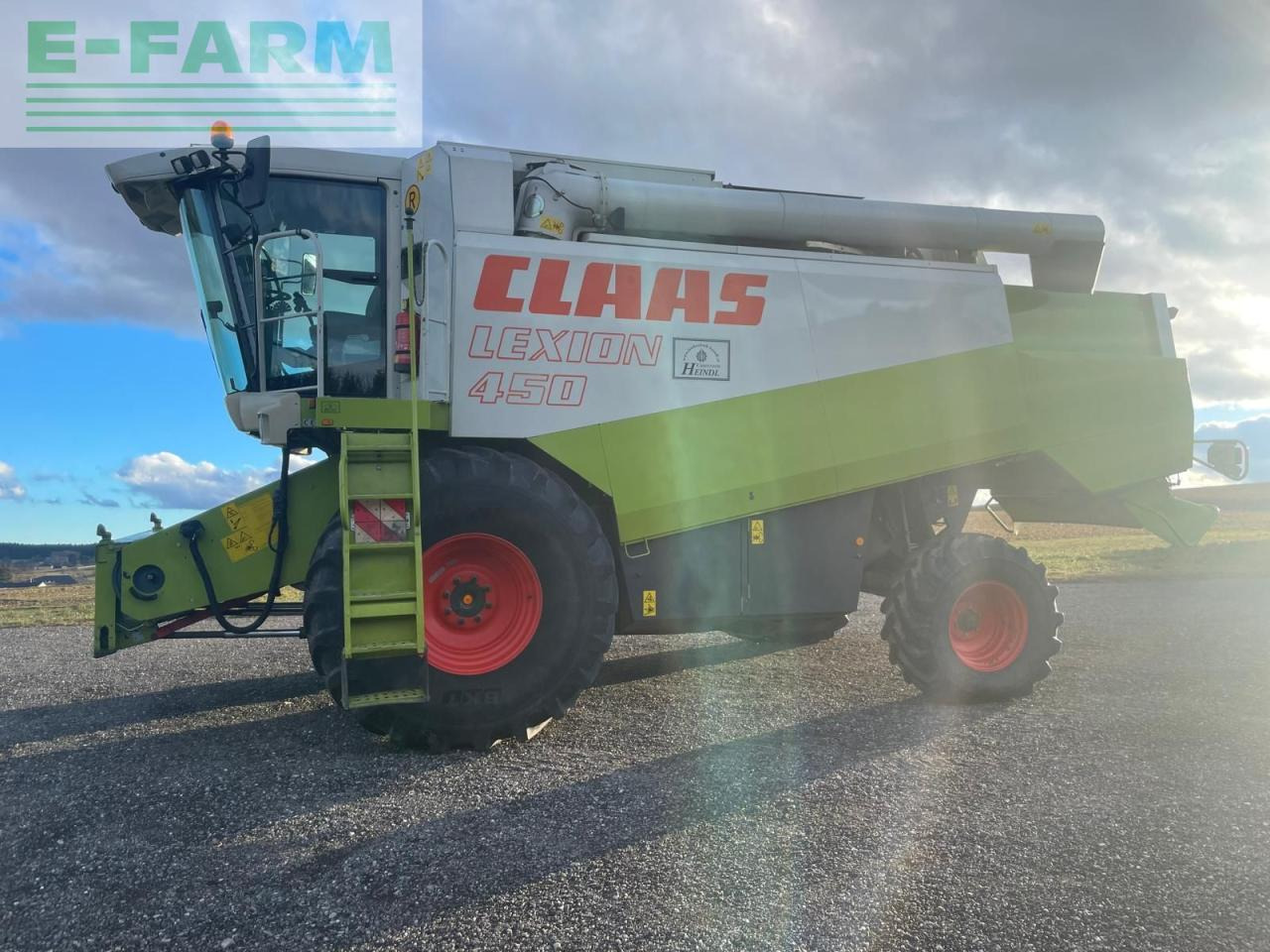 CLAAS lexion 450 - Mähdrescher: das Bild 4 CLAAS lexion 450 - Mähdrescher: das Bild 4