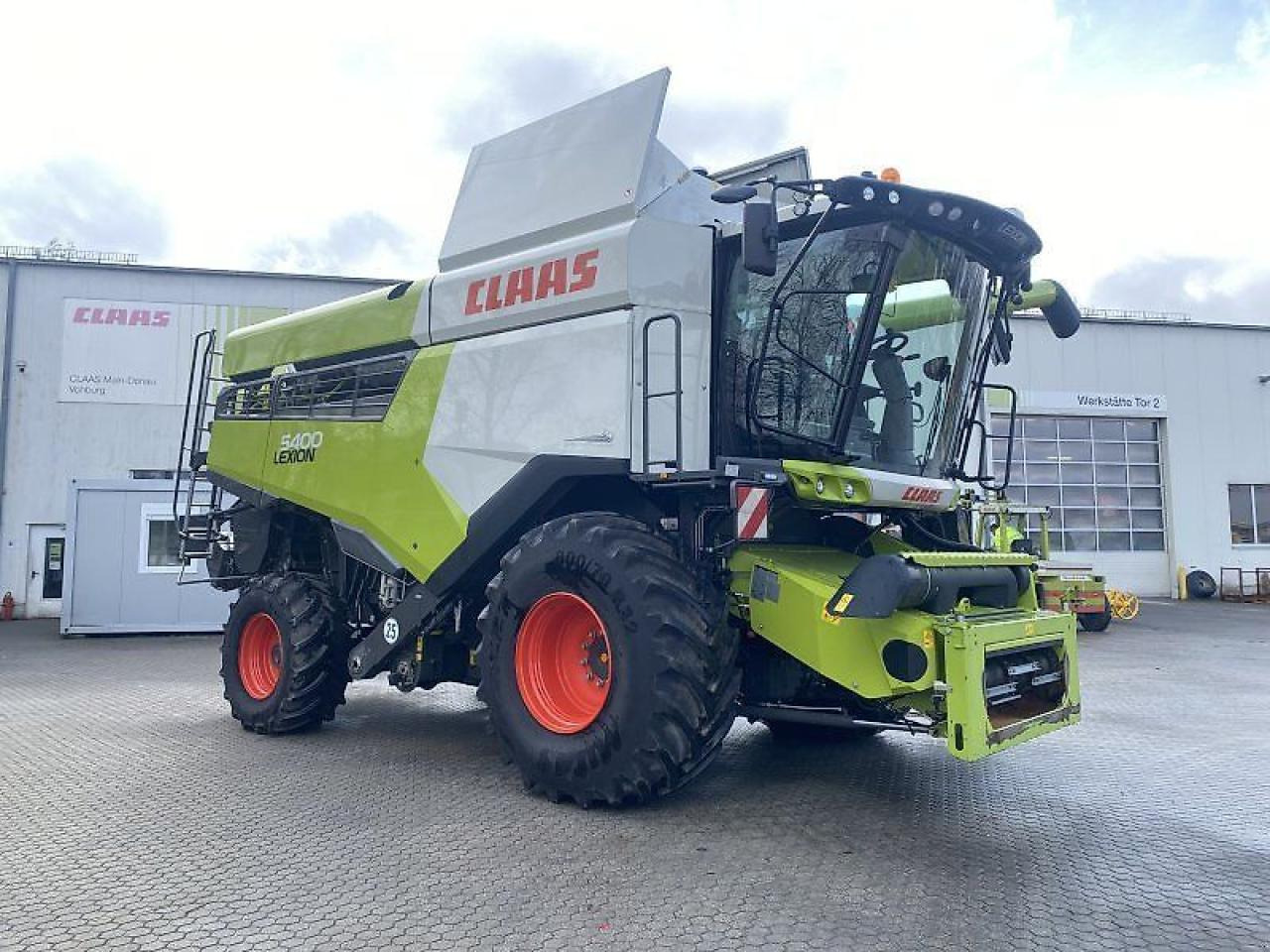CLAAS lexion 5400 mit finanzierung - Mähdrescher: das Bild 1 CLAAS lexion 5400 mit finanzierung - Mähdrescher: das Bild 1