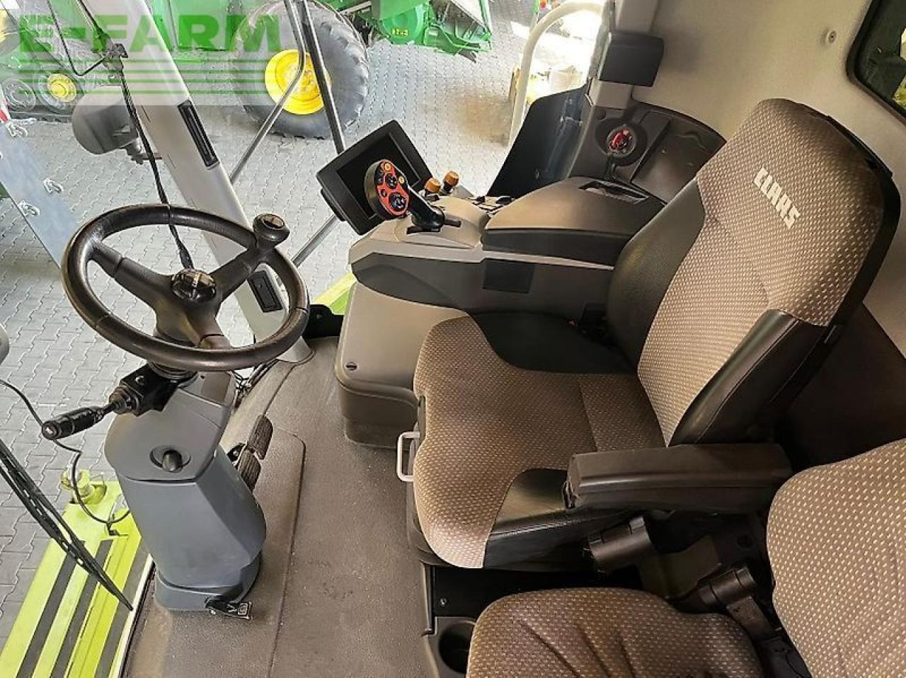 Mähdrescher CLAAS lexion 630: das Bild 8 Mähdrescher CLAAS lexion 630: das Bild 8