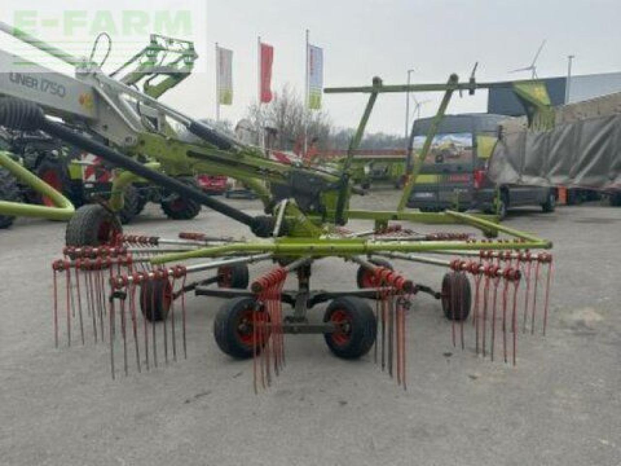 CLAAS liner 1750 - Heuwender/ Wenderechen: das Bild 3 CLAAS liner 1750 - Heuwender/ Wenderechen: das Bild 3