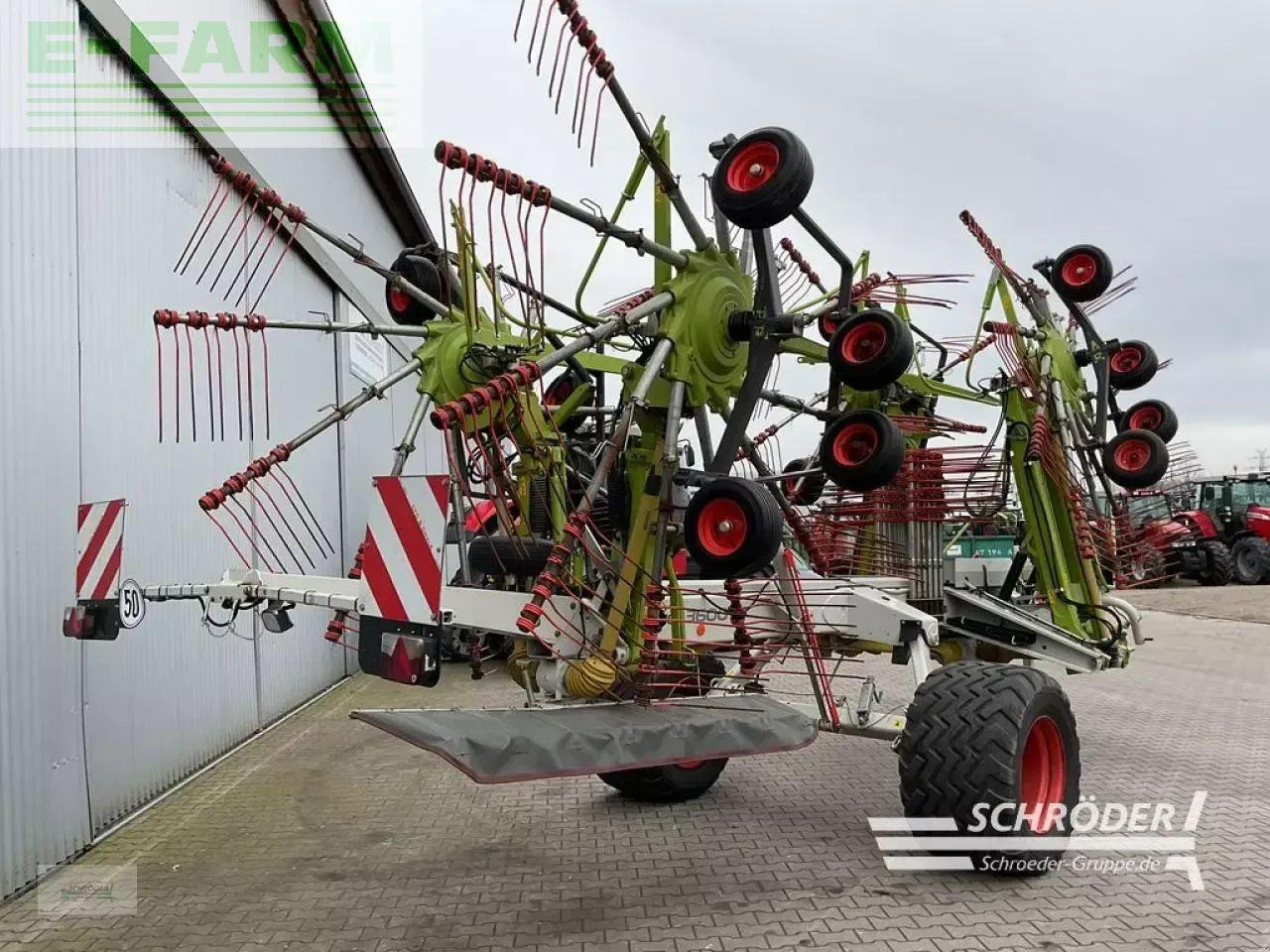 CLAAS liner 3600 - Heuwender/ Wenderechen: das Bild 3 CLAAS liner 3600 - Heuwender/ Wenderechen: das Bild 3