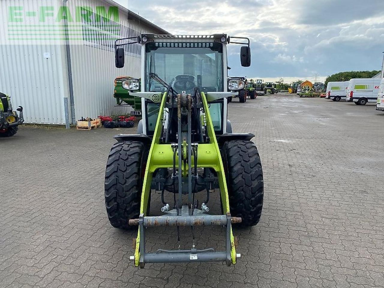 CLAAS torion 535 high-lift - Minibagger: das Bild 4 CLAAS torion 535 high-lift - Minibagger: das Bild 4