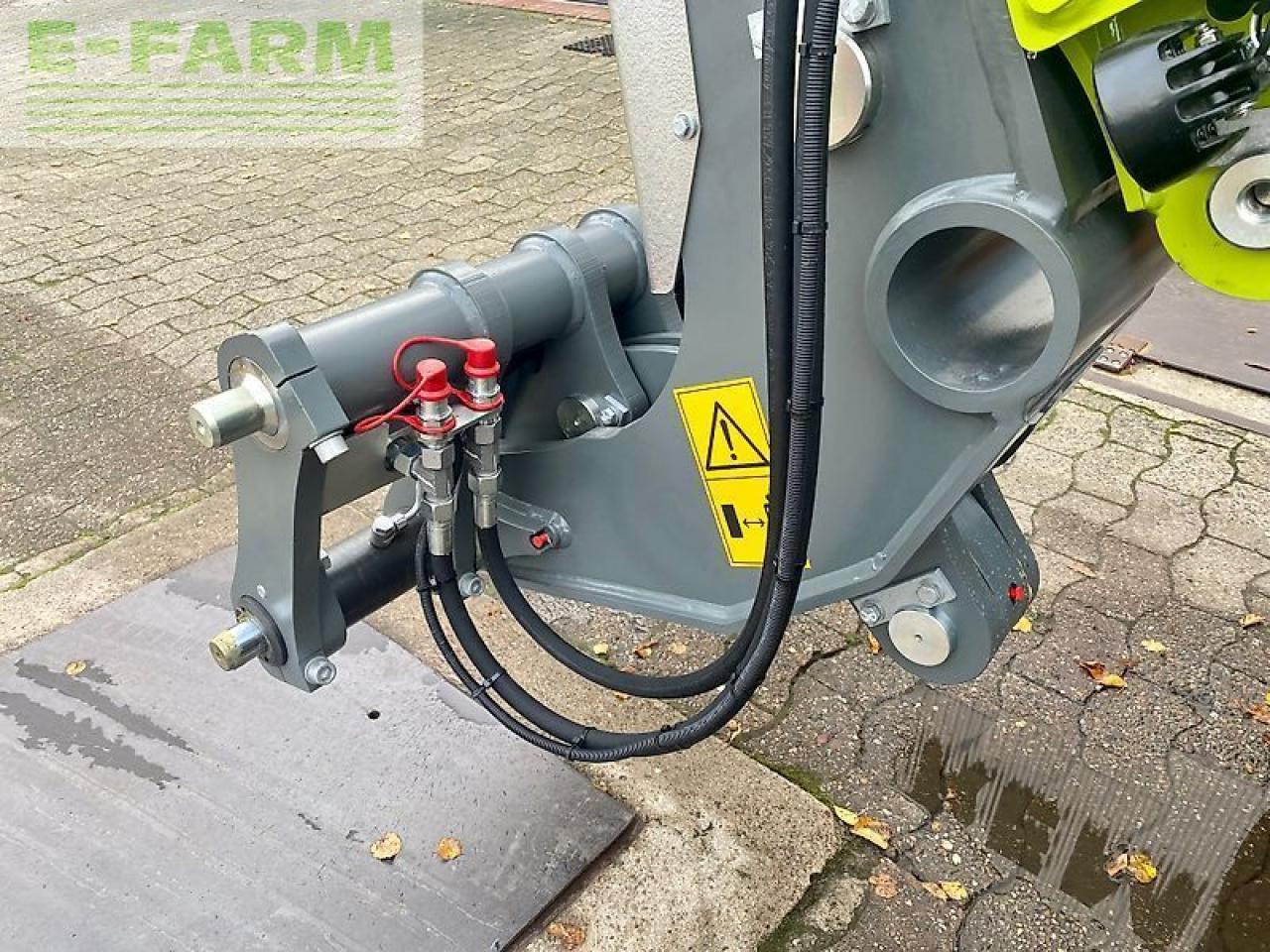 Radlader CLAAS torion 738 t, sinus, 40 km/h, technikjahr 2024: das Bild 9