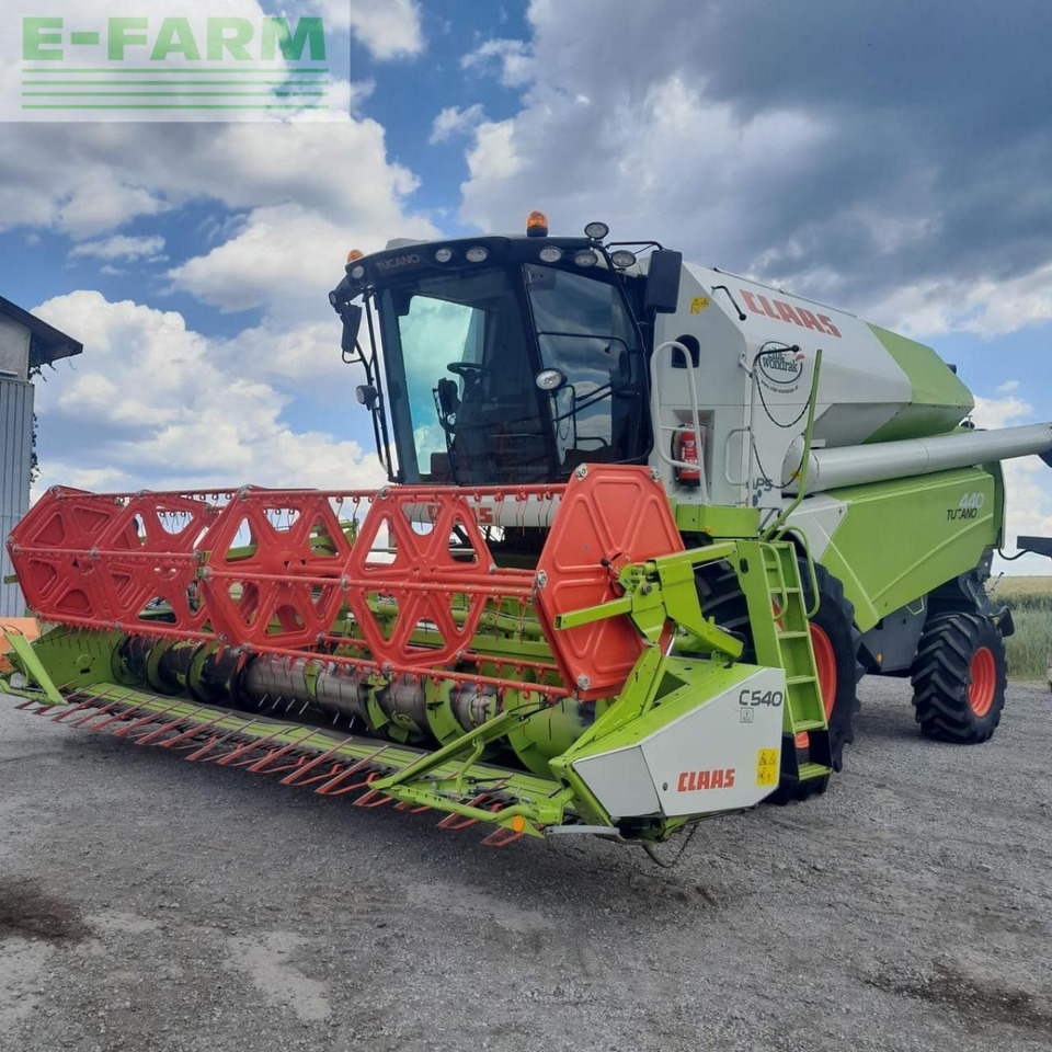 CLAAS tucano 440 - Mähdrescher: das Bild 1 CLAAS tucano 440 - Mähdrescher: das Bild 1