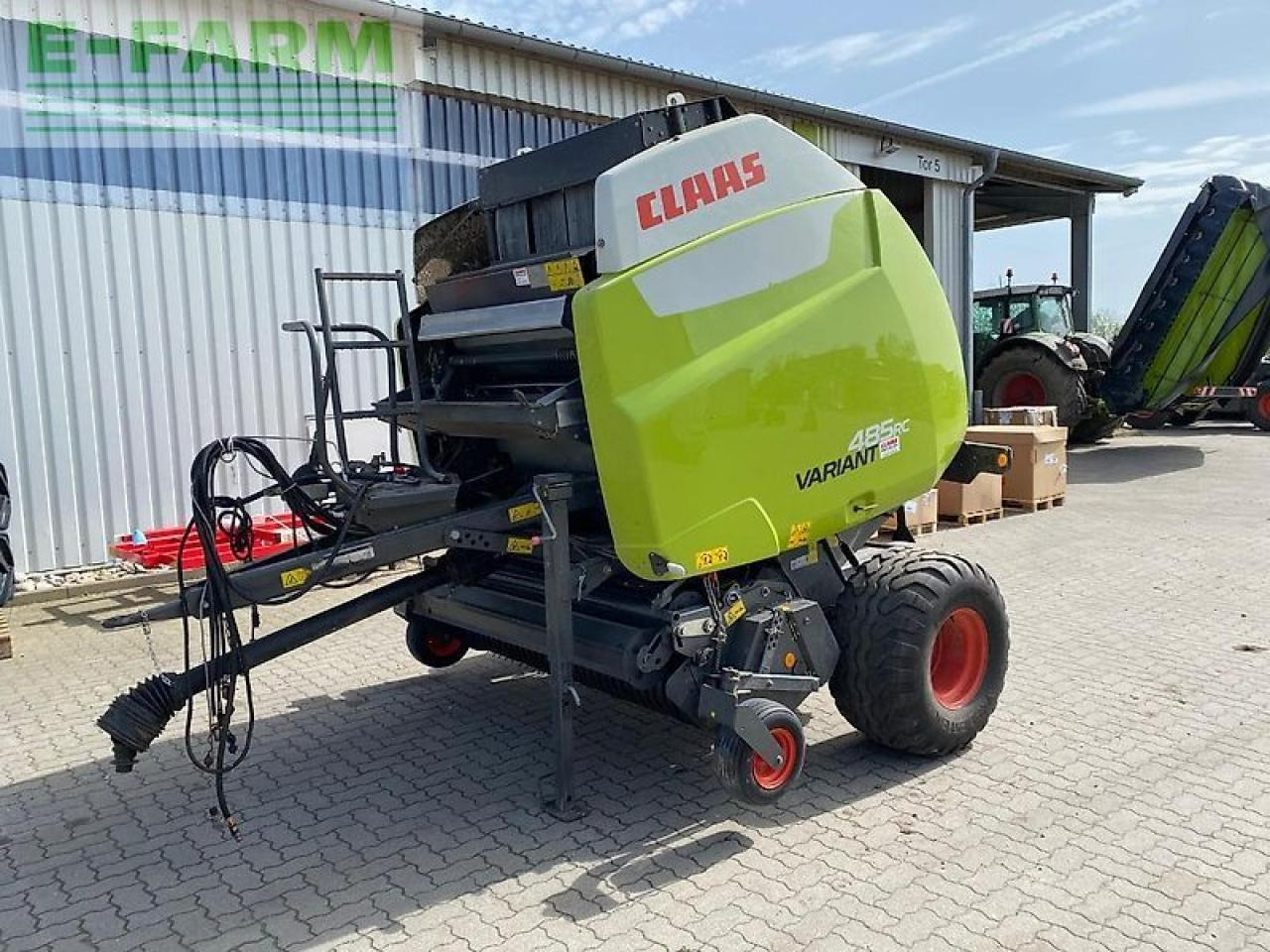 CLAAS variant 485 rc - Packenpresse: das Bild 1 CLAAS variant 485 rc - Packenpresse: das Bild 1