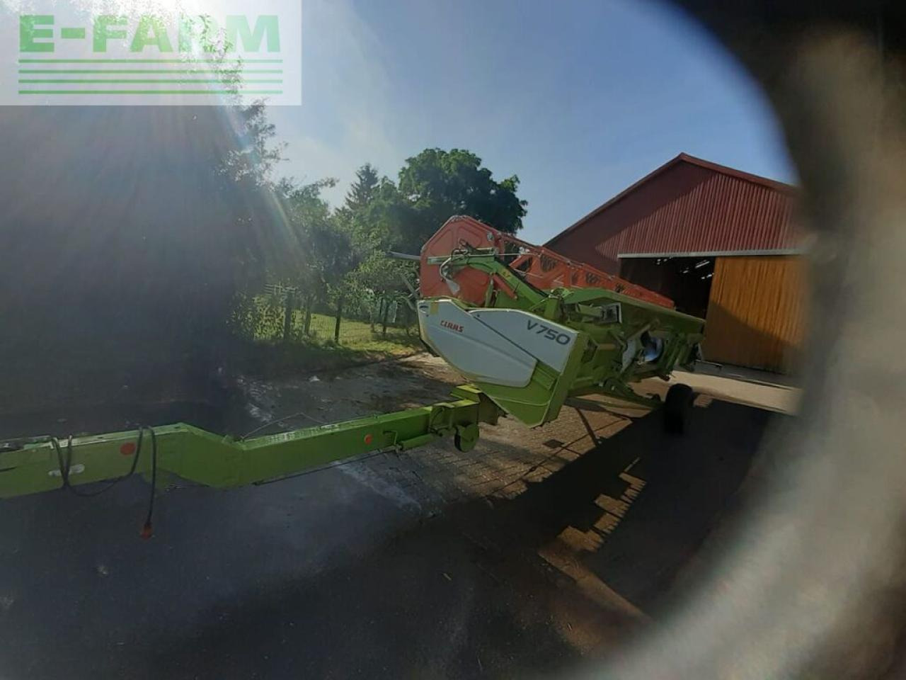 CLAAS vario-schneidwerk v 750 + transportwagen - Ernteforsatz für Häcksler: das Bild 4 CLAAS vario-schneidwerk v 750 + transportwagen - Ernteforsatz für Häcksler: das Bild 4