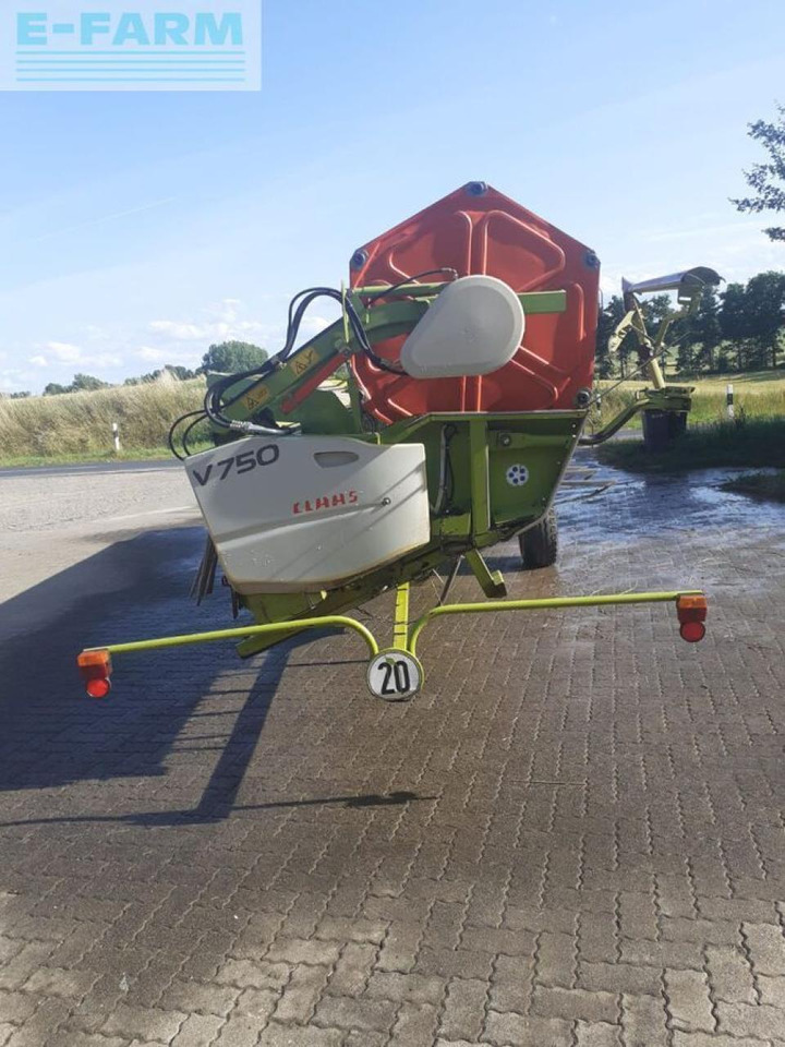 CLAAS vario-schneidwerk v 750 + transportwagen - Ernteforsatz für Häcksler: das Bild 2 CLAAS vario-schneidwerk v 750 + transportwagen - Ernteforsatz für Häcksler: das Bild 2