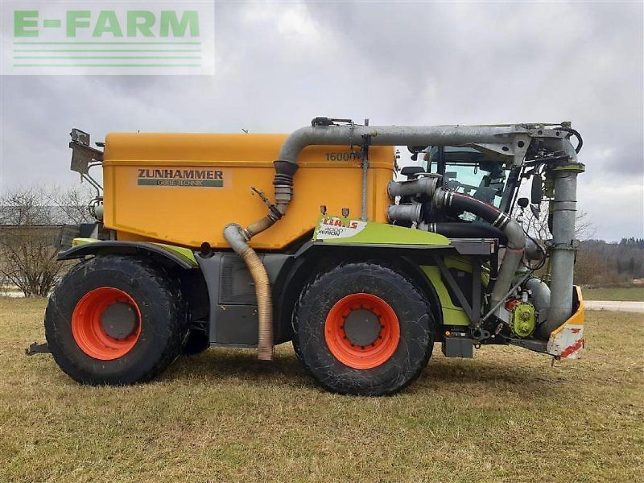 Selbstfahrspritze CLAAS xerion 4000 saddle trac SADDLE TRAC: das Bild 11