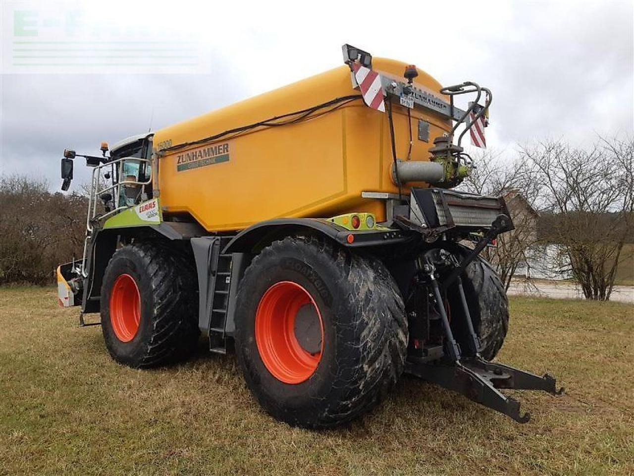 Selbstfahrspritze CLAAS xerion 4000 saddle trac SADDLE TRAC: das Bild 6