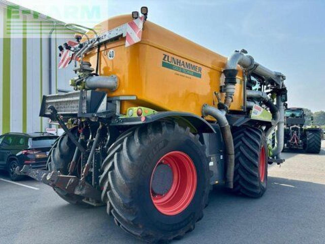 CLAAS xerion 4000 saddle trac, zunhammer acx 16 cbm SADDLE TRAC - Traktor: das Bild 5 CLAAS xerion 4000 saddle trac, zunhammer acx 16 cbm SADDLE TRAC - Traktor: das Bild 5