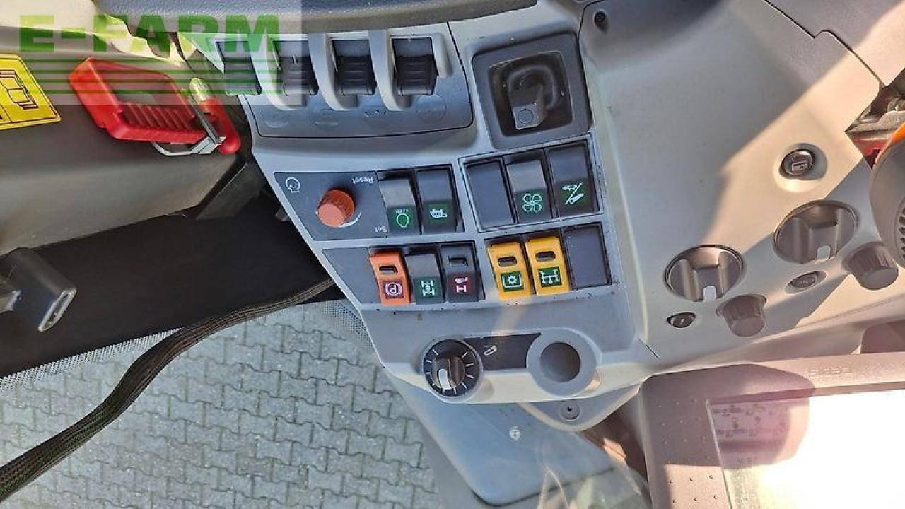 CLAAS xerion 4000 t vc - Traktor: das Bild 3 CLAAS xerion 4000 t vc - Traktor: das Bild 3