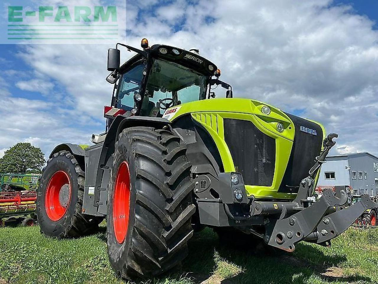 CLAAS xerion 4200 trac vc TRAC VC - Traktor: das Bild 1 CLAAS xerion 4200 trac vc TRAC VC - Traktor: das Bild 1