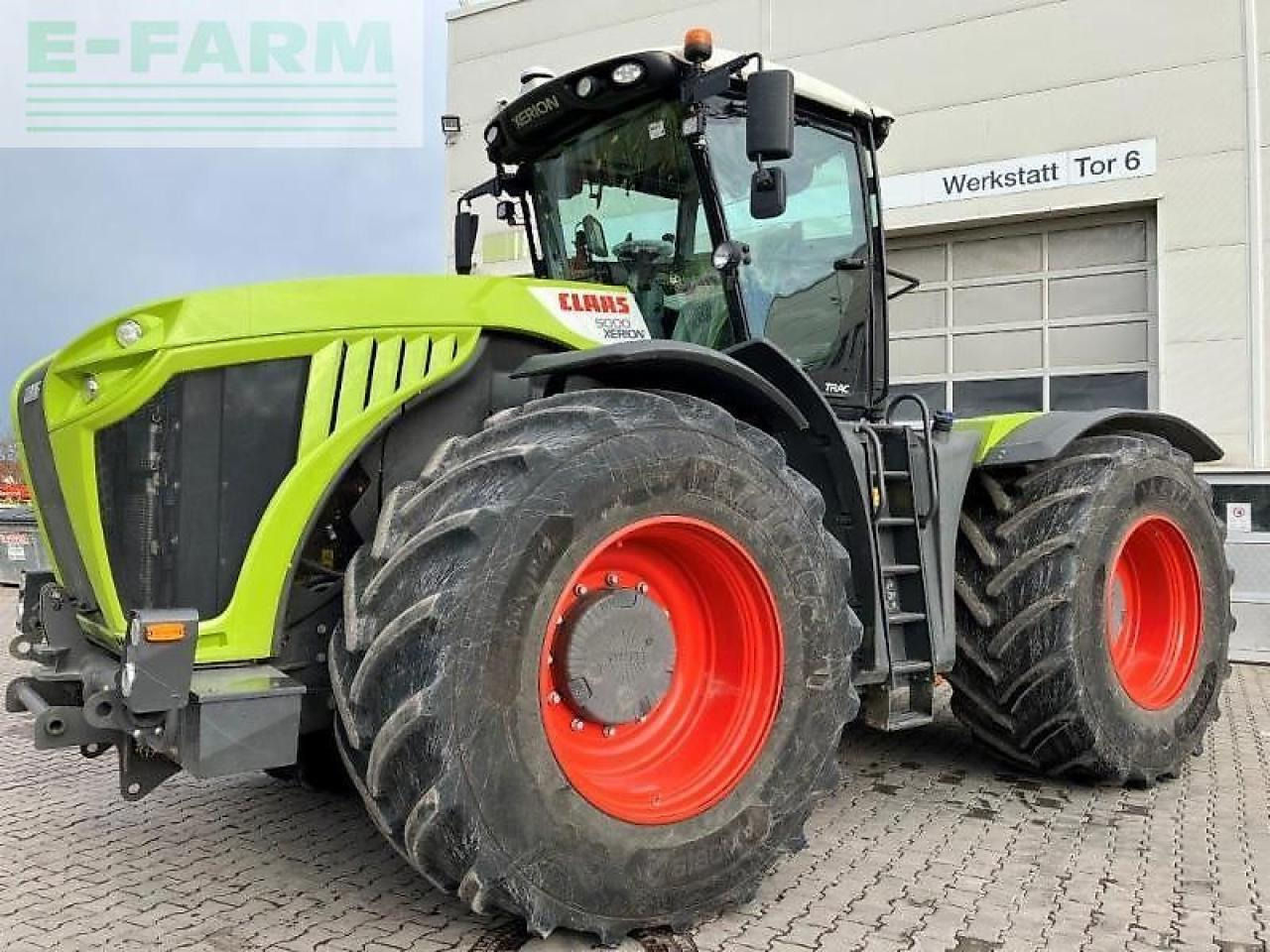 CLAAS xerion 5000 trac TRAC - Traktor: das Bild 1 CLAAS xerion 5000 trac TRAC - Traktor: das Bild 1