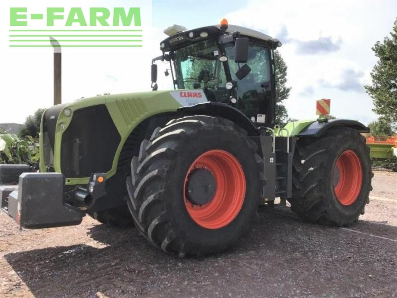 CLAAS xerion 5000 trac TRAC - Traktor: das Bild 1 CLAAS xerion 5000 trac TRAC - Traktor: das Bild 1