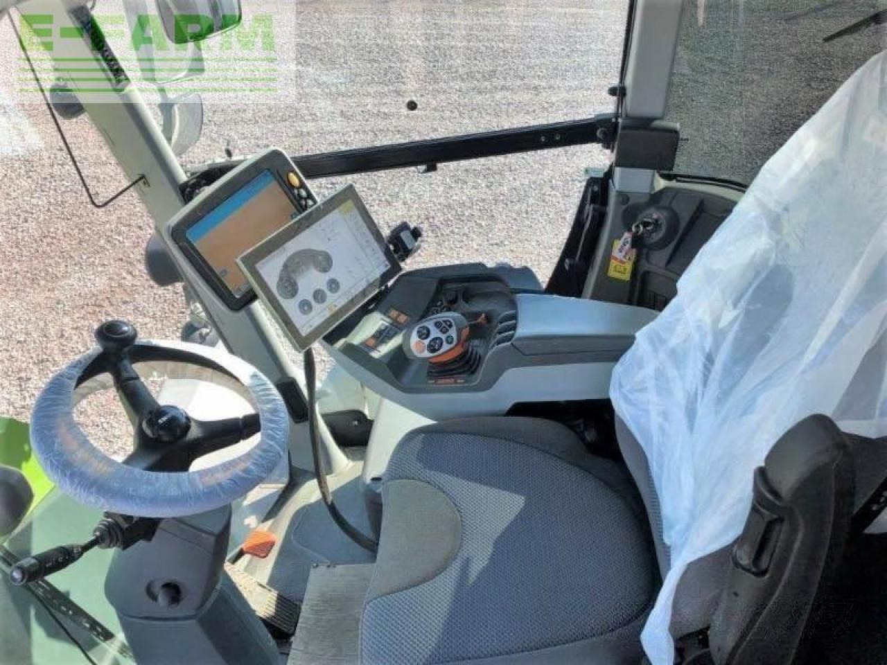 Traktor CLAAS xerion 5000 trac ts TRAC VC: das Bild 6