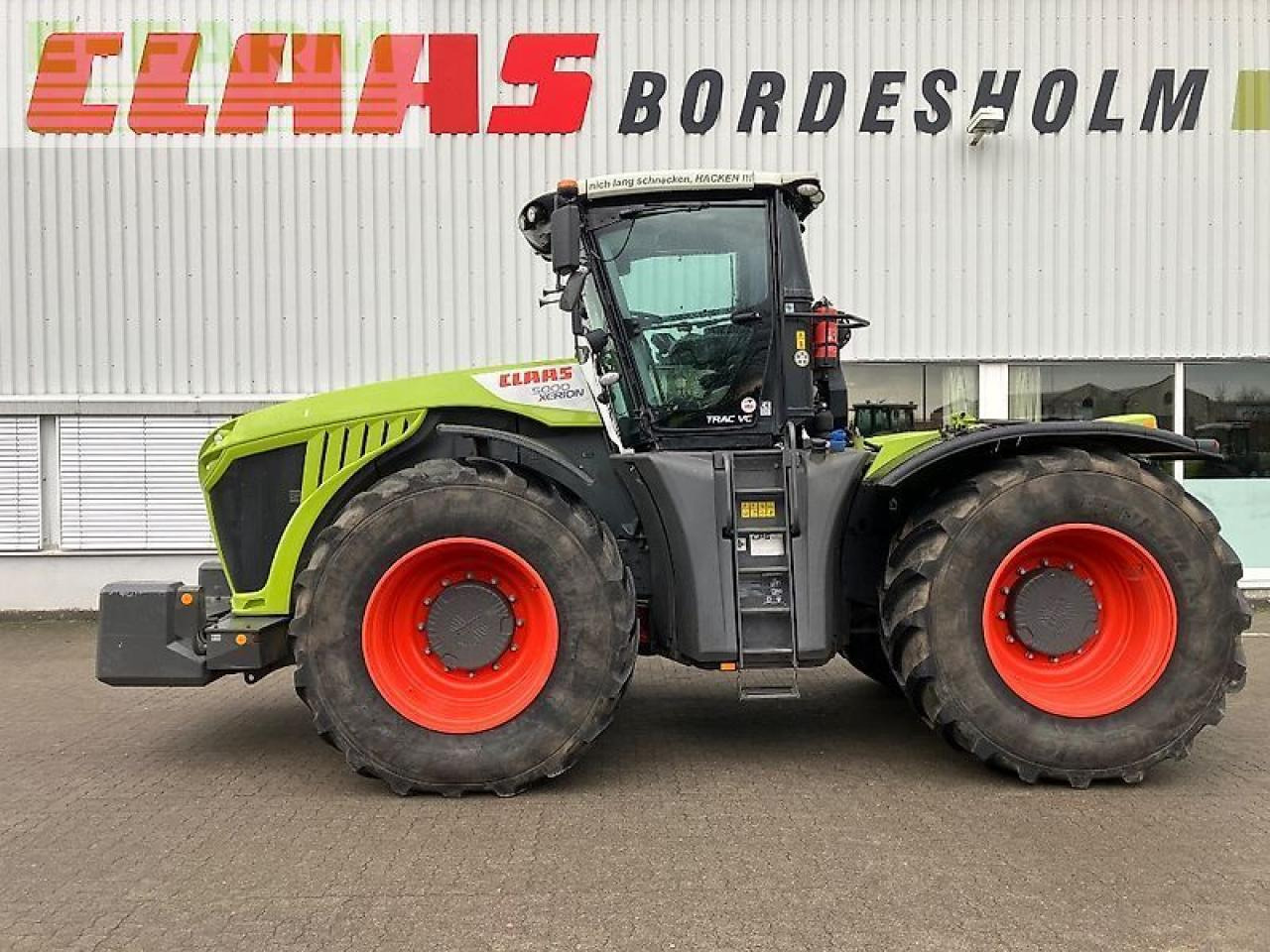 CLAAS xerion 5000 trac vc TRAC VC - Traktor: das Bild 1 CLAAS xerion 5000 trac vc TRAC VC - Traktor: das Bild 1