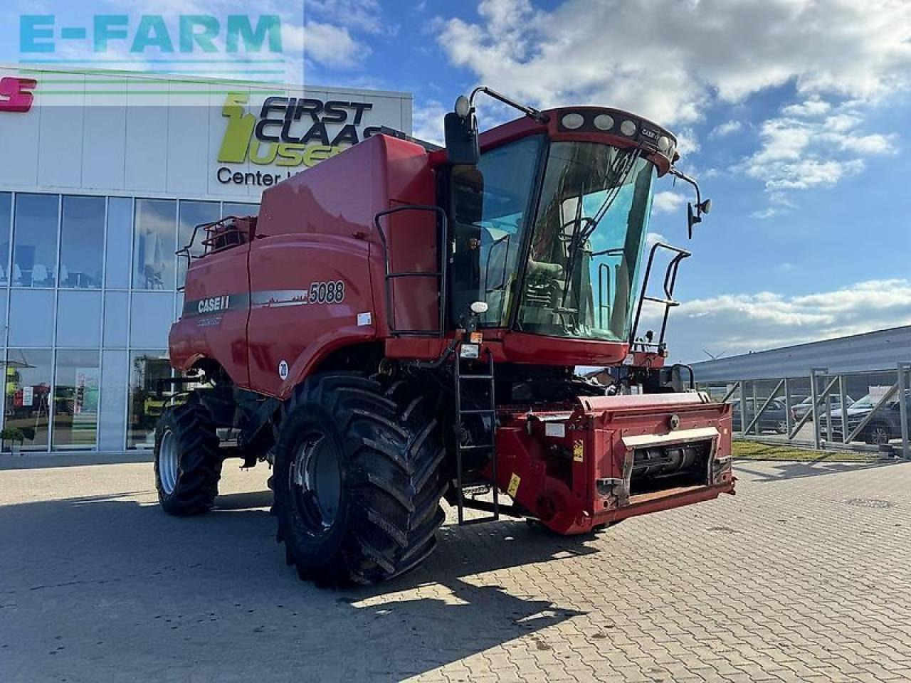 Case-IH 5088 - Mähdrescher: das Bild 1 Case-IH 5088 - Mähdrescher: das Bild 1