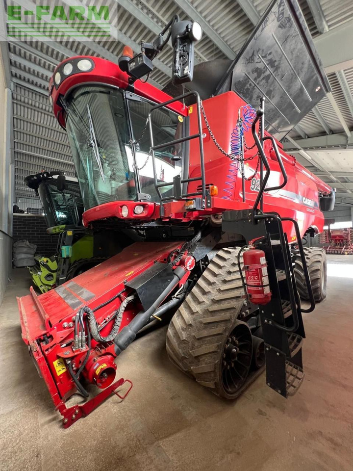 Case-IH 9230 AXIAL-FLOW - Mähdrescher: das Bild 3 Case-IH 9230 AXIAL-FLOW - Mähdrescher: das Bild 3