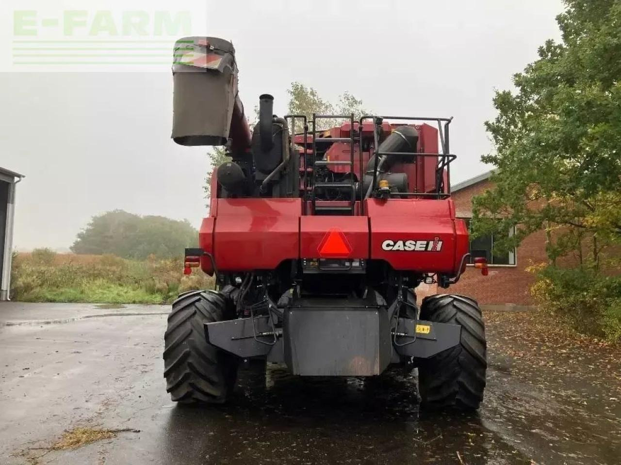 Case-IH axial 8240 - Mähdrescher: das Bild 5 Case-IH axial 8240 - Mähdrescher: das Bild 5