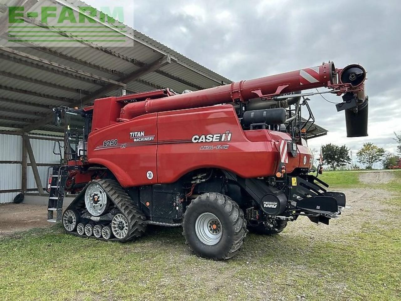Case-IH axial flow 8250 st5 - Mähdrescher: das Bild 5 Case-IH axial flow 8250 st5 - Mähdrescher: das Bild 5