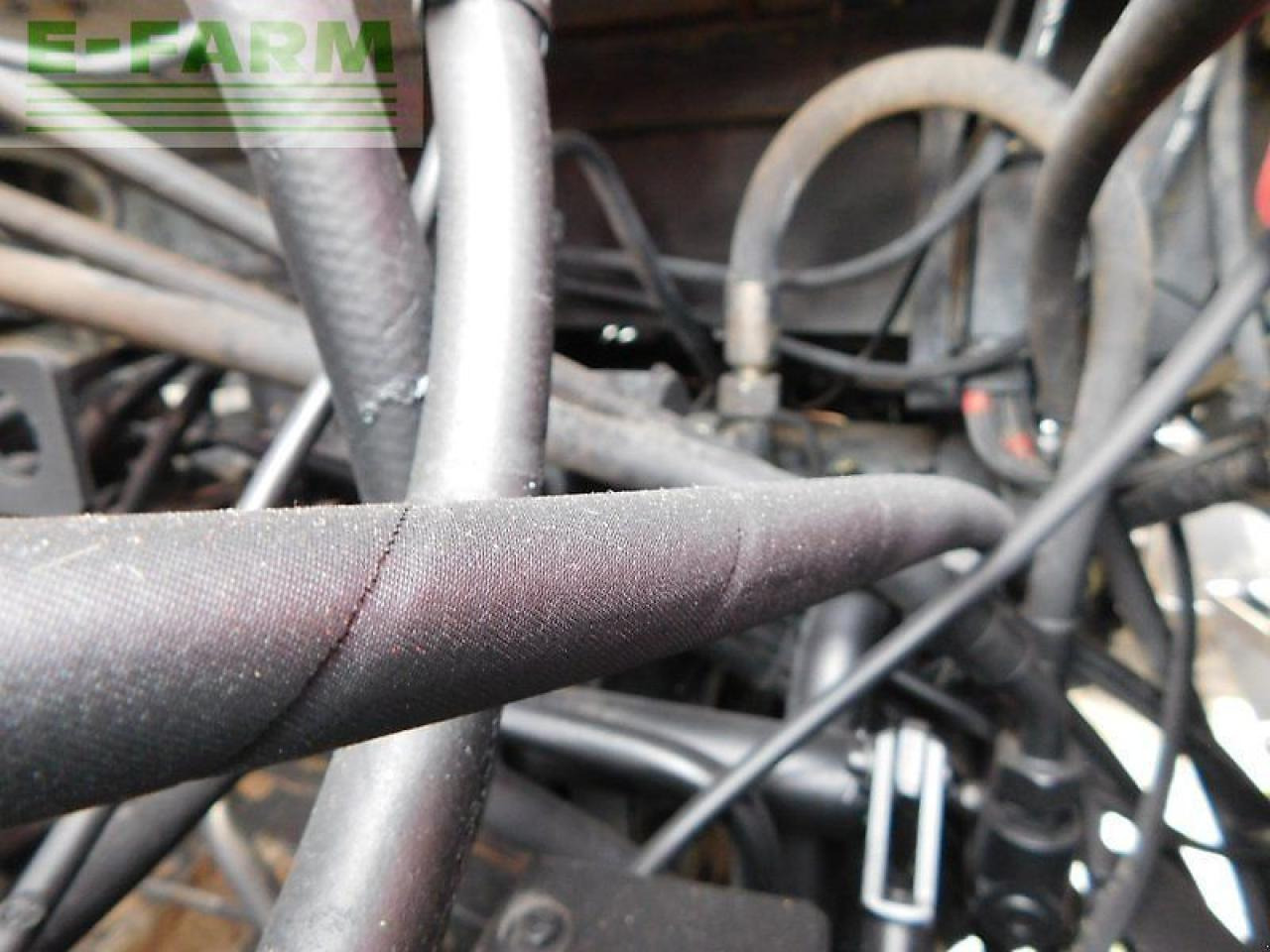 Traktor Case-IH cs 110: das Bild 24