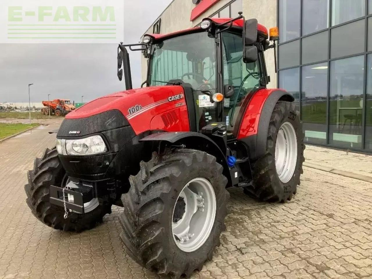 Case-IH farmall 100a - Traktor: das Bild 1 Case-IH farmall 100a - Traktor: das Bild 1