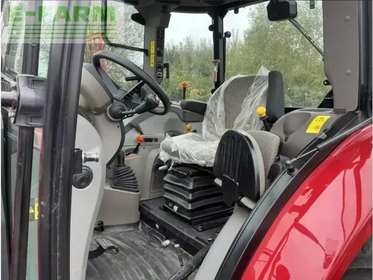 Traktor Case-IH farmall 75c: das Bild 7