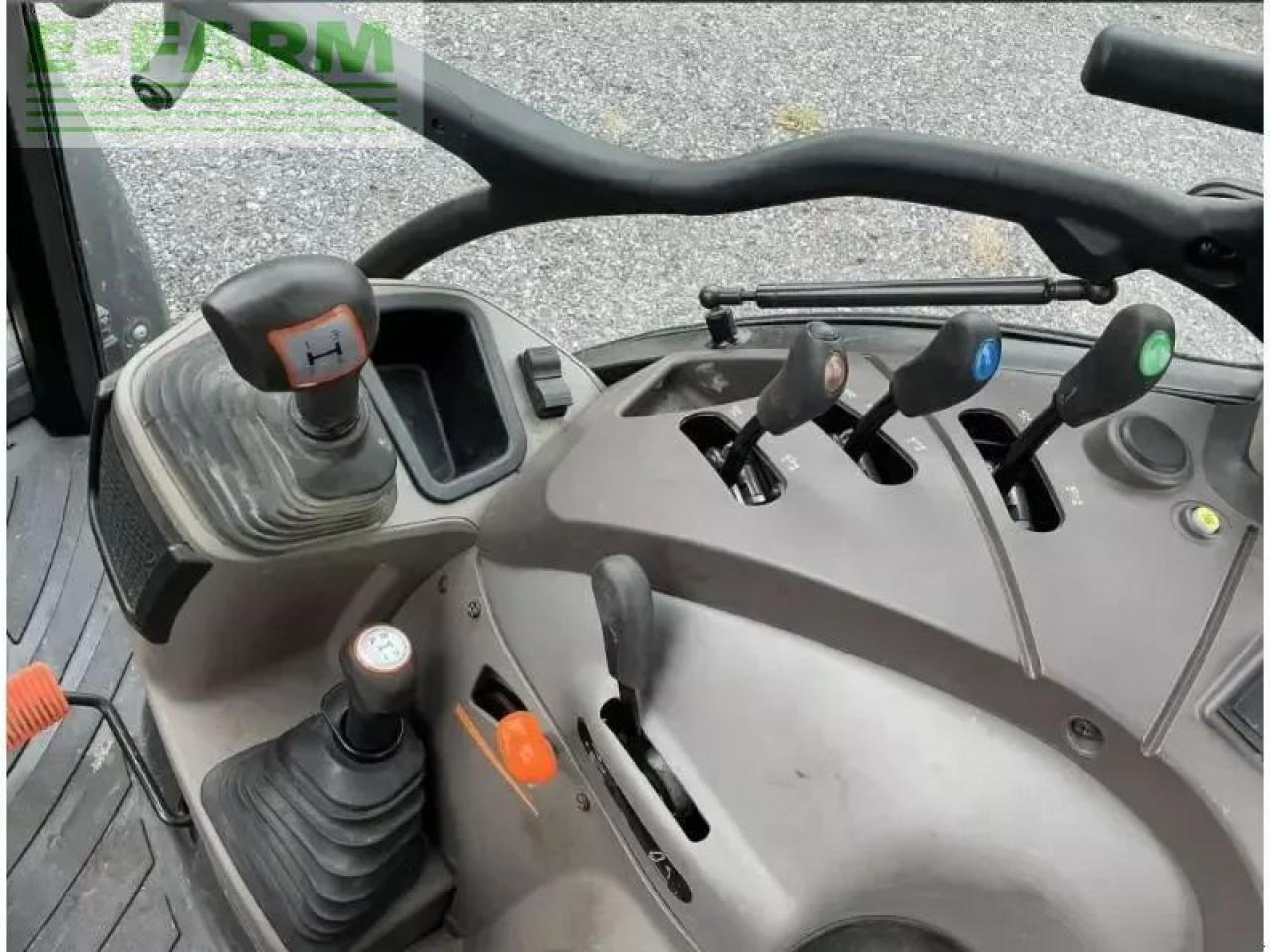 Case-IH farmall 75c - Traktor: das Bild 5 Case-IH farmall 75c - Traktor: das Bild 5