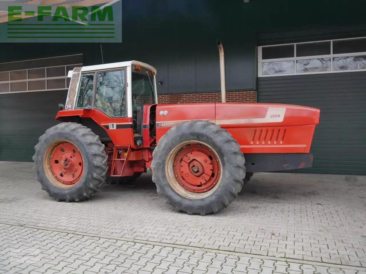 Case-IH ihc 3588 2+2 - Traktor: das Bild 1 Case-IH ihc 3588 2+2 - Traktor: das Bild 1