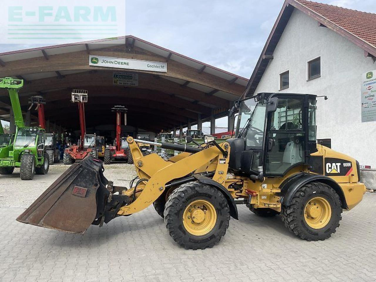 Caterpillar 908 h - Minibagger: das Bild 2 Caterpillar 908 h - Minibagger: das Bild 2