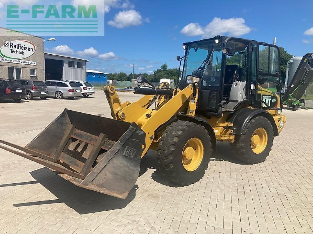 Caterpillar radlader cat 908 h2 - Minibagger: das Bild 2 Caterpillar radlader cat 908 h2 - Minibagger: das Bild 2