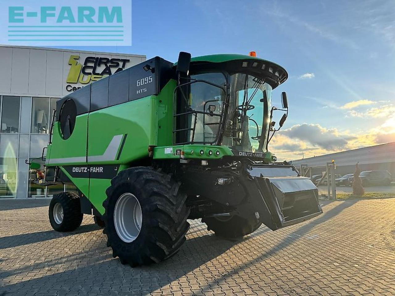 Deutz-Fahr 6095 - Mähdrescher: das Bild 1 Deutz-Fahr 6095 - Mähdrescher: das Bild 1